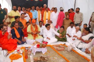 कानपुर : मौरंग मंडी में 100 बेड के अस्पताल की रखी गई आधारशिला