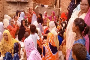 संभल: दोस्तों के साथ जंगल गए युवक की मौत, परिजनों ने लगाया हत्या का आरोप