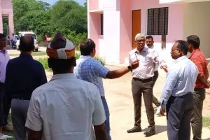 अयोध्या: सीएचसी-पीएचसी का सीएमओ ने किया निरीक्षण, दिया यह निर्देश