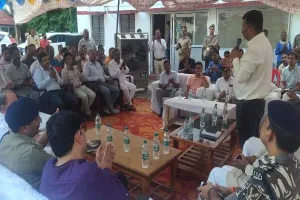 सीमा क्षेत्र के सरकारी इमारतों को अपग्रेड कर दिया जायेगा अत्याधुनिक रूप: डीएम