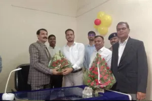 अयोध्या: ग्रामीण न्यायालय का जिला जज ने किया उद्घाटन, कहा- ग्राम न्यायालय से गरीबों को मिलेगा न्याय