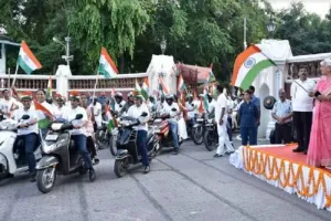 राज्यपाल ने राजभवन से तिरंगा रैली को किया रवाना, कहा- राष्ट्रीय ध्वज हमारी शान का प्रतीक