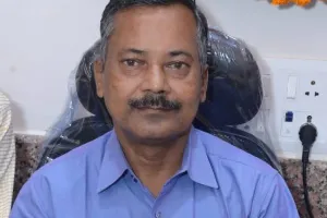 छावनी के वार्डों का नगर निगम में विलय की संभावना बरकरार : लखन ओमर