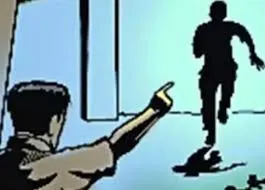 रुद्रपुर: अधिवक्ता से केस की फाइल छीनकर भागा आरोपी