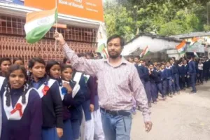 नैनीताल: प्यूड़ा रामगढ़ में 125 बच्चों ने 75वें अमृत महोत्सव को बनाया यादगार , गुनियालेख में तिरंगा रैली से घोले देशभक्ति के रंग
