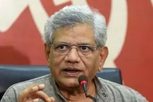 भाजपा की ओर से पेश चुनौतियों से निपटने के लिए धर्मनिरपेक्ष ताकतों के बड़े गुट की जरूरत: येचुरी