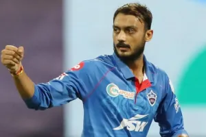 IND vs WI : अक्षर पटेल ने कहा- दो मैच खेलकर बाहर बैठना थोड़ा कठिन है…