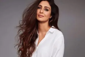 तब्बू की फिल्म खुफिया का फर्स्ट लुक हुआ रिलीज, सस्पेंस और थ्रिलर से है भरपूर