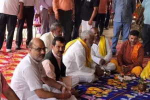 गौशाला में पूजा करने अयोध्या पहुंचे मंत्री स्वतंत्र देव सिंह