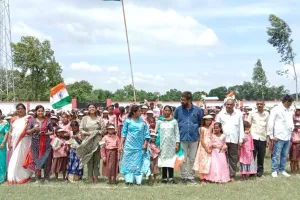 अयोध्या: पूराबाजार में निकली गई तिरंगा यात्रा, हर घर तिरंगा, हर हाथ तिरंगा कार्यक्रम