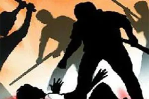 अयोध्या: युवक व उसके चाचा को लाठी डंडों से पीटा, चार के खिलाफ केस दर्ज, एक गिरफ्तार