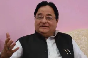 मुरादाबाद : नमाज विवाद पर सपा सांसद एसटी हसन बोले- हिंदू भाई मंदिर और मुस्लिम मस्जिद बना लें