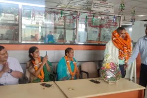 अयोध्या: सेवानिवृत्त कर्मी को दी गई भावभीनी विदाई, अंगवस्त्र भेंट कर किया गया सम्मानित
