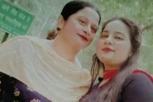 काशीपुर में सिरफिरे प्रेमी ने मां और बेटी को उतारा मौत के घाट, खून से सना हथियार लेकर खुद पहुंचा थाने