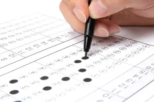 बरेली: शिक्षा विभाग ने किया बदलाव, अब OMR शीट से होगा छात्रों का मूल्यांकन