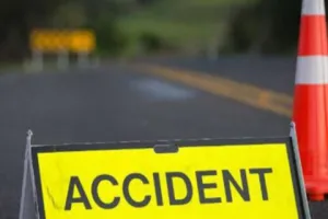 महाराष्ट्र: तेज रफ्तार ट्रक की टेंपो से टक्कर, मौके पर पांच लोगों की मौत