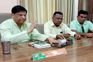 बरेली : बीजेपी महानगर अध्यक्ष ने की बैठक, पीएम मोदी के जन्मदिवस पर भाजपा मनाएगी सेवा पखवाड़ा