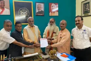 बरेली: मंत्री धर्मपाल सिंह से मिली भारतीय लोकतंत्र रक्षक सेनानी समिति, समस्याओं से कराया अवगत