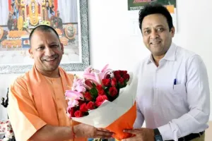 UP सरकार में सबसे ‘ताकतवर’ अफसर बनें IAS संजय प्रसाद, कहे जाते हैं डाटा मैन, जानिए इनके बारे में