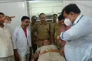 उन्नाव: पुलिस लाइन में सिपाही की अचानक बिगड़ी तबियत, जमीन पर गिरा
