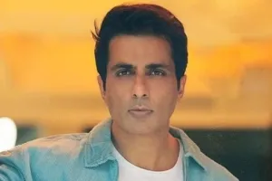 चंडीगढ़ विश्वविद्यालय की घटना बहुत दुर्भाग्यपूर्ण, हमारी बहनों के साथ खड़े होने का समय: सोनू सूद