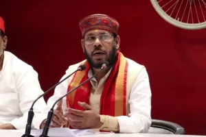 लखनऊ : कल का धरना स्थगित, अब सपा 19 को करेगी पैदल मार्च