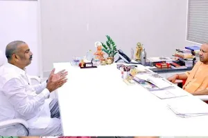 चित्रकूट: जब विधायक ने सीएम योगी से कहा- एनओसी न मिलने से बाधित हैं काम