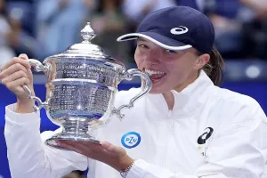 Us Open 2022 : वर्ल्ड नंबर-1 इगा स्वियातेक ने पहली बार जीता अमेरिकी ओपन का खिताब, करियर का तीसरा ग्रैंड स्लैम