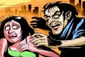 अयोध्या: स्कूल जा रही दो सगी बहनों के साथ शोहदों ने किया छेड़खानी, पब्लिक ने दबोचा