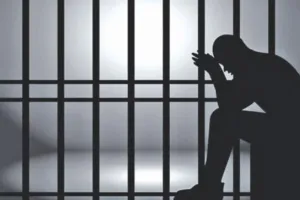 हल्द्वानी: बैरक नंबर दो में धानक, 120 कैदियों के बीच मुश्किल से गुजरी रात