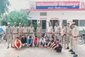 बिजनौर : अंतर्जनपदीय वाहन चोर गिरोह का पर्दाफाश, 23 बाइकों के साथ आठ शातिर गिरफ्तार