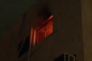 हजरतगंज के कॉम्प्लेक्स में बने सैलून में लगी आग