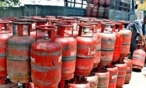 गरमपानी: रसौई गैस सिलेंडरों की कालाबाजारी करने वाले पुलिस के रडार पर