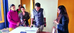 चंपावत: डीएम ने वन स्टॉप सेंटर का निरीक्षण किया