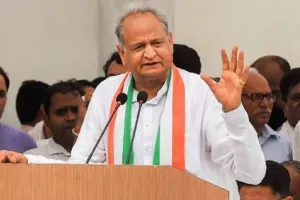 इंदिरा गांधी शहरी रोजगार गारंटी योजना शहरी बेरोजगारों के लिए साबित हो रही वरदान- गहलोत