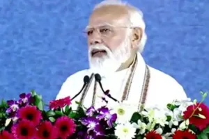 लखनऊ: पीएम के अयोध्या आगमन को लेकर डीएम ने की बैठक, दिए निर्देश