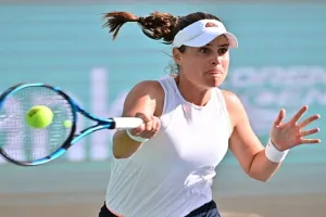 विंबलडन चैंपियन इलेना रिबाकोवा ने पहला सेट गंवाने के बाद ली शानदार वापसी, मेडिसिन किस को हराकर हासिल की संघर्षपूर्ण जीत