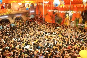 मथुरा: दिवाली के मौके पर बांके बिहारी मंदिर में बढ़ी सुविधा, श्रद्धालुओं के लिए खास इंतजाम