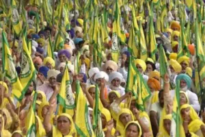 पंजाब: मुख्यमंत्री आवास के बाहर किसानों का धरना जारी, जानें क्या हैं उनकी मांगे?