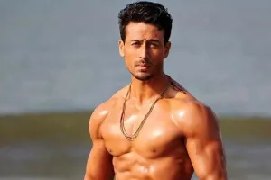 टाइगर श्रॉफ ने शेयर किया एक्शन से भरपूर वर्कआउट वीडियो, फैन्स ने की फिटनेस की तारीफ