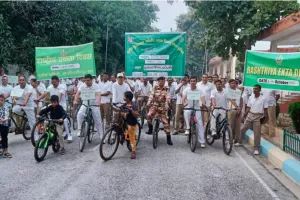 बरेली: राष्ट्रीय एकता दिवस पर हिमवीरों ने निकाली साइकिल रैली, बच्चों ने भी किया प्रतिभाग