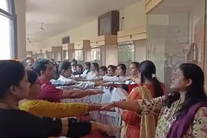 मथुरा: सरदार बल्लभ भाई पटेल की जयंती पर ली शपथ, लगाई गई जीवन पर प्रदर्शनी