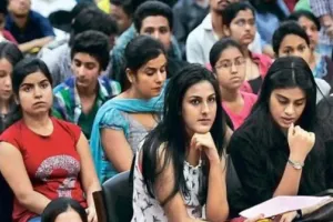 UPPET एग्‍जाम सेंटर बदलने की उठी मांग, सीएम योगी को ट्वीट कर रहे कैंडिडेट्स