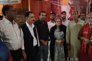 शाहजहांपुर: हनुमान मंदिर के नाम बाबू अली ने दान की एक बीघा जमीन