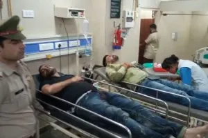 खनन माफिया-पुलिस में मुठभेड़, ब्लाक उप प्रमुख की पत्नी की मौत