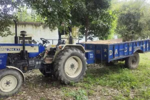 पीलीभीत: अवैध खनन के मामले में कर दिया खेल, पकड़ी ट्रैक्टर-ट्रॉली छोड़ी