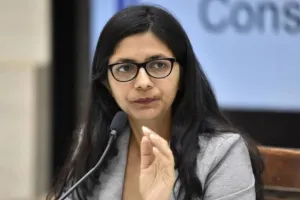 दिल्ली: महिला आयोग की प्रमुख मालीवाल ने किया अपने आवास पर हमले का दावा 