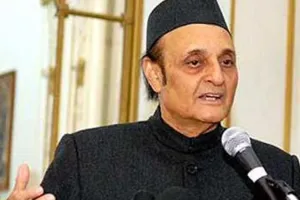 कर्ण सिंह ने कहा- जम्मू कश्मीर में जल्द चुनाव कराये जाएं