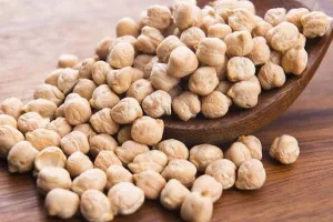 डायबिटीज मरीजों के लिए बेहद फायदेमंद हैं छोले, ब्लड शुगर को करते हैं मेंटेन