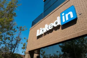फेक प्रोफाइल्स पर Linkedin का बड़ा एक्शन, 6 लाख से ज्यादा खातों को अपने प्लेटफॉर्म से हटाया